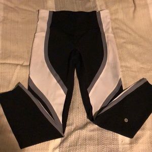 Lululemon tights- wild twist